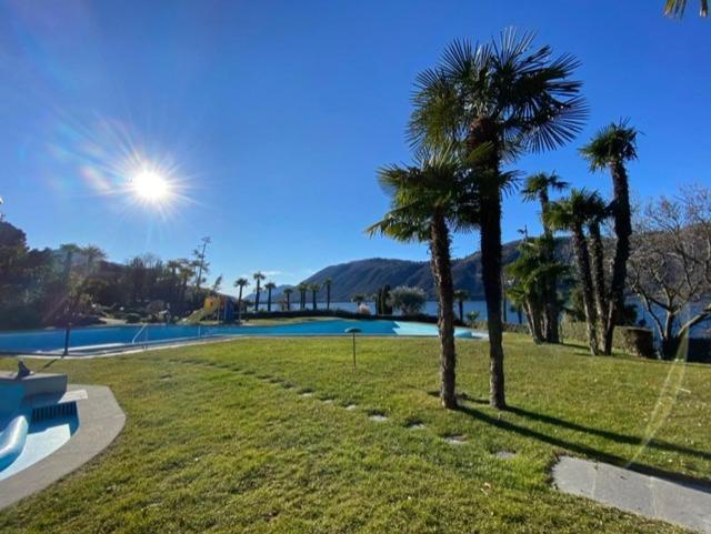 Luganersee, Pool, Strand, Parkplatz, Suite Bissone Esterno foto